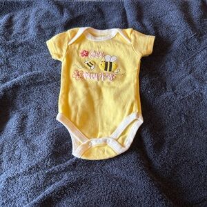 Quiltex Yellow Bee Graphic Baby One-Piece
